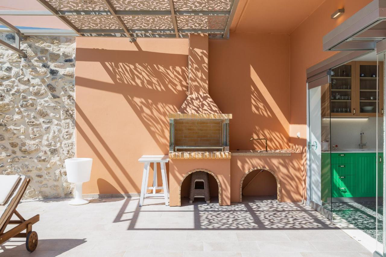 Sissi Boutique Villa Pigi  Exterior photo